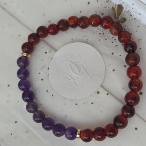 Elegant Purple Amethyst and Red Carnelian Beaded Bracelet
